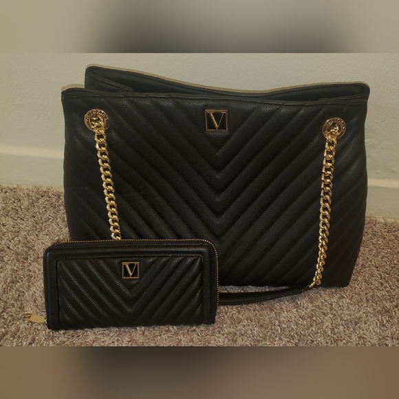 Victoria's Secret Handbags - Victoria's Secret Black Quilted Adjustable Chain Strap Tote AND Matching wallet